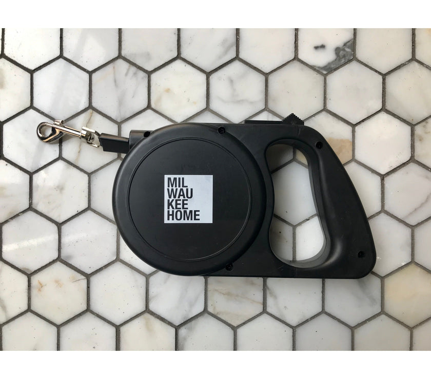 MKE Retractable Dog Leash