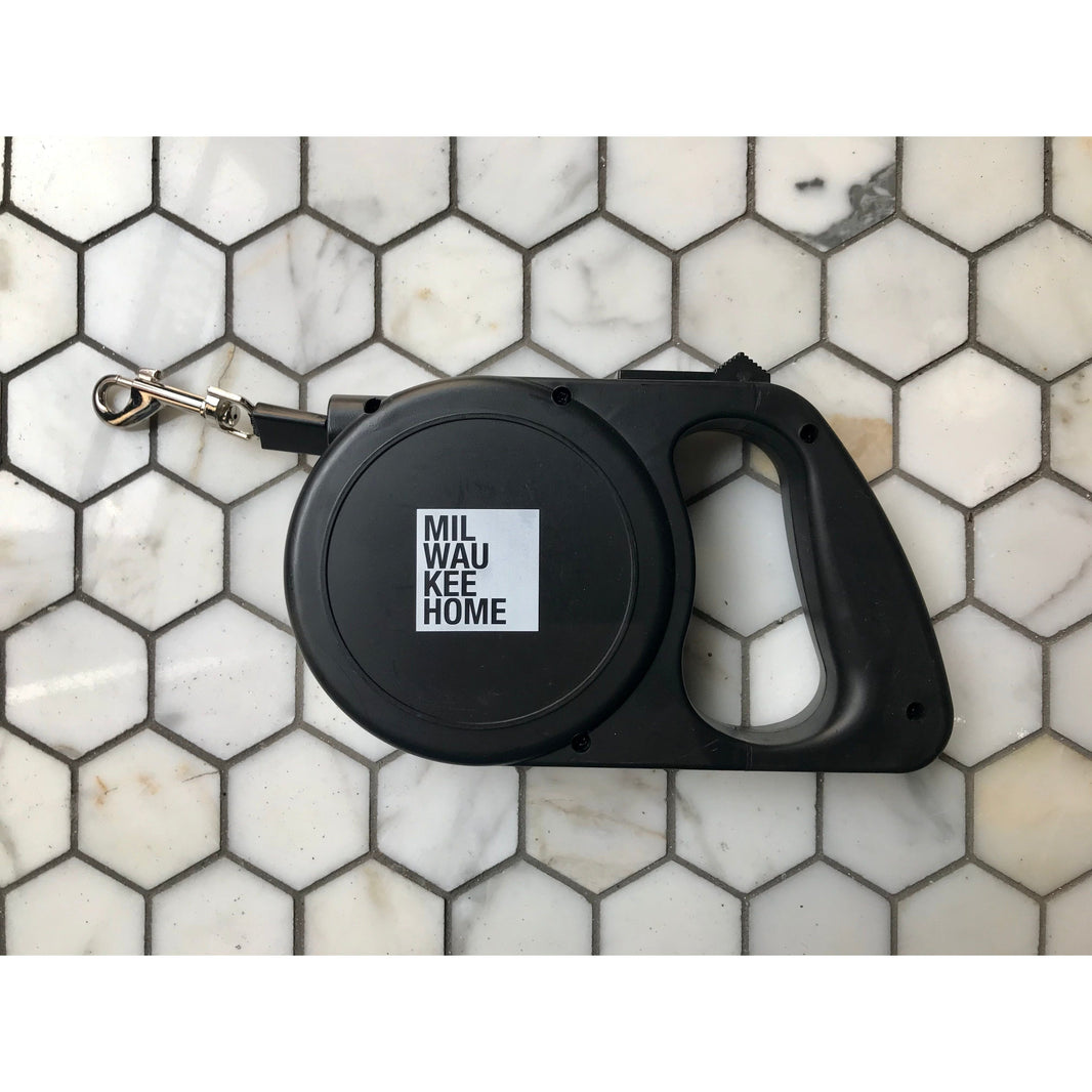 MKE Retractable Dog Leash